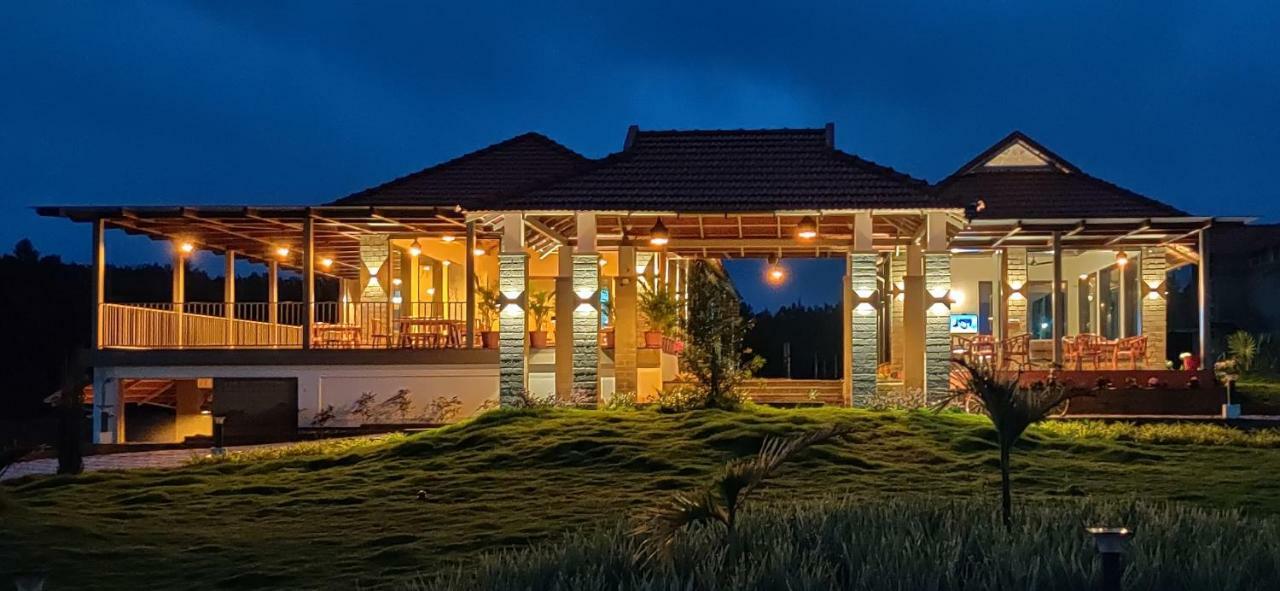 Готель Biranji Aqua Retreat Чикмагалур Екстер'єр фото